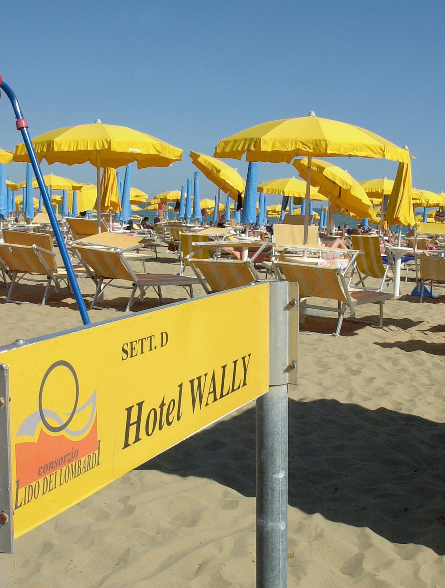 Hotel Wally Lido di Jesolo Buitenkant foto