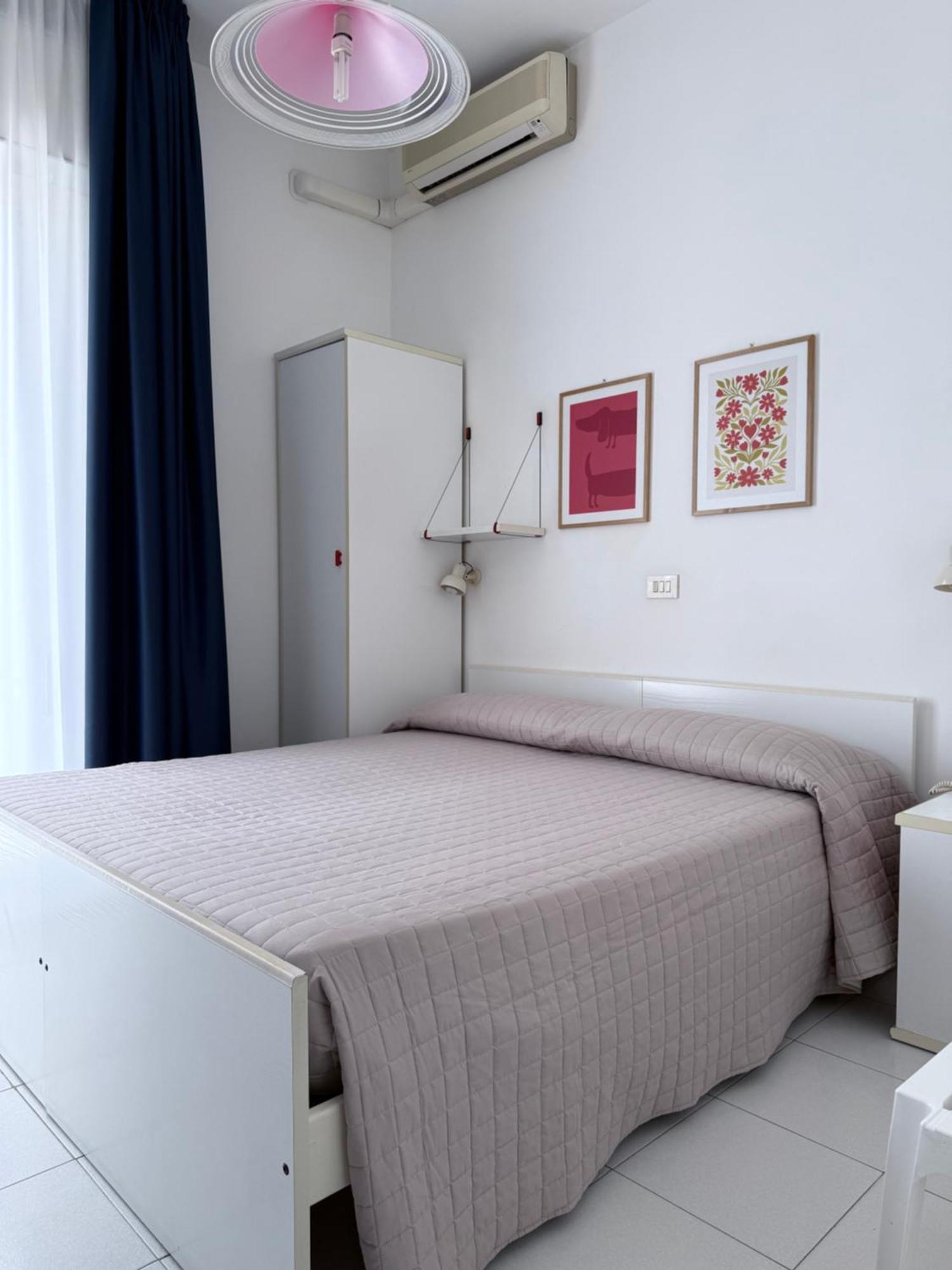 Hotel Wally Lido di Jesolo Buitenkant foto